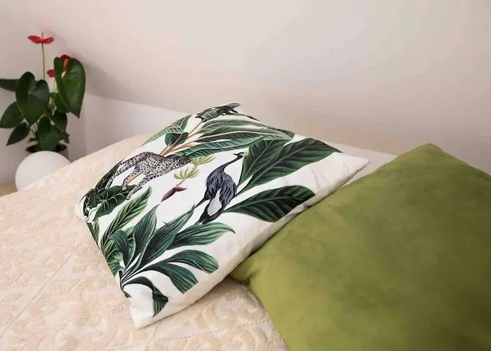 Apartment Veszprem, Modern Center Flat *